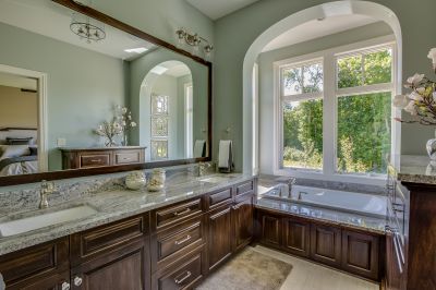 Elegant Bathroom Finish